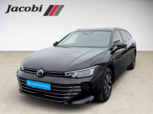 Schwarzes Auto, Vorderansicht, glatte Linien, modernes Design, "Jacobi"-Logo oben links.